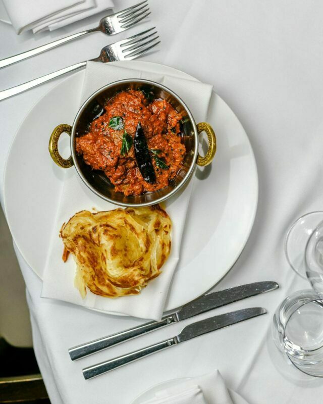 Mouth-watering tandoori and grilled specialties at Riwaz Beaconsfield.