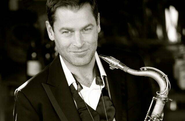 Restaurant Beaconsfield Live Sunday Mother's Day Special